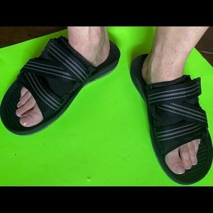 Dr. Scholls Velcro slides